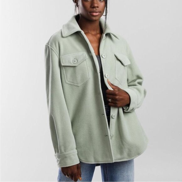 3/$20 Rachel Zoe Light Sage Green Button Down Collared Fleece Teddy (Size: 1X) - Picture 1 of 9
